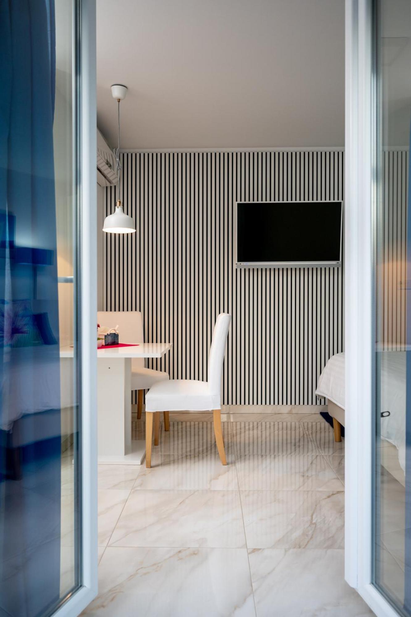 Adorami Apartments Baska  Ngoại thất bức ảnh