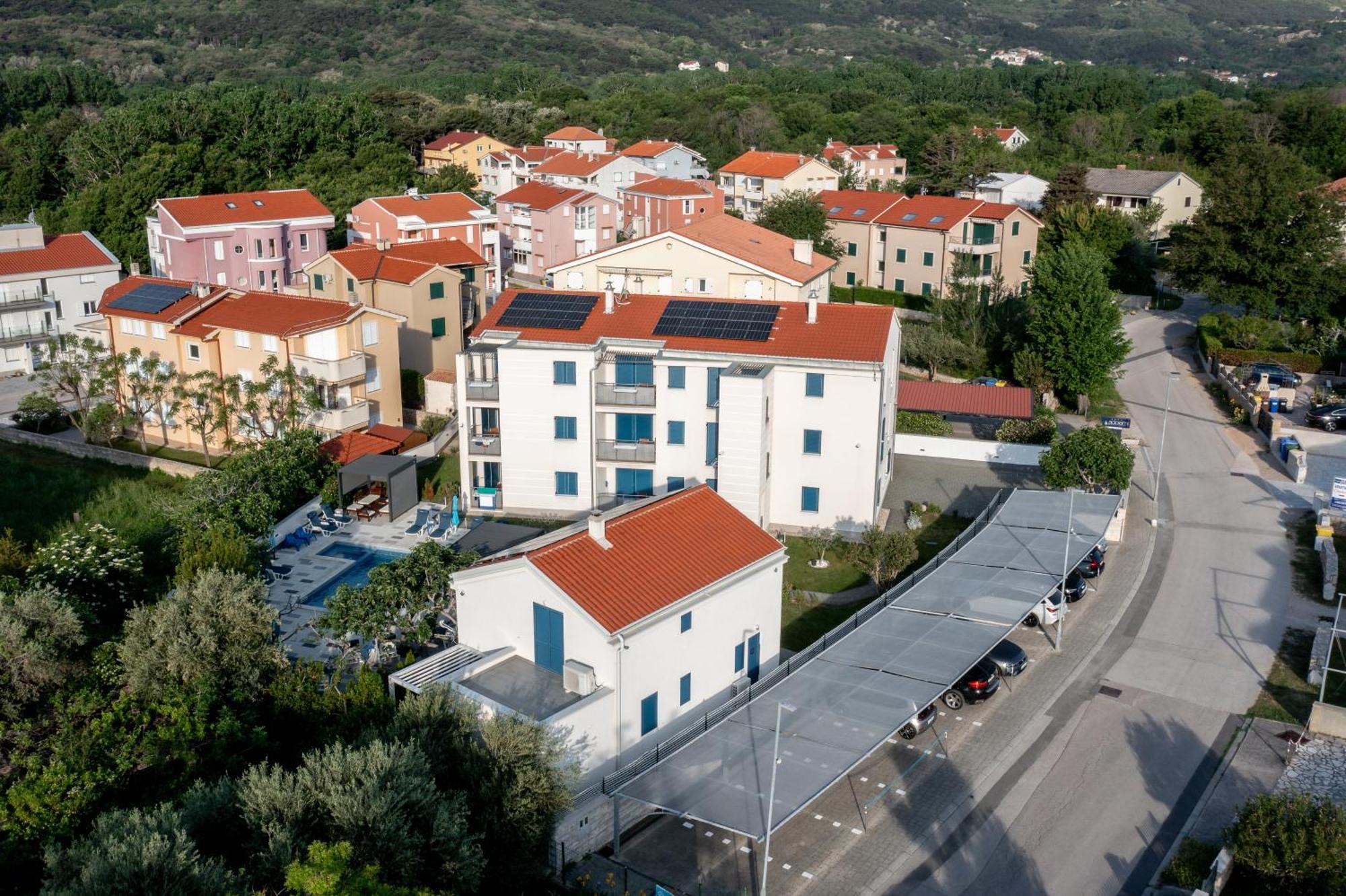 Adorami Apartments Baska  Ngoại thất bức ảnh